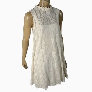Love Reigns Mini Shift Dress Lace Sheer Overlay Sleeveless Medium